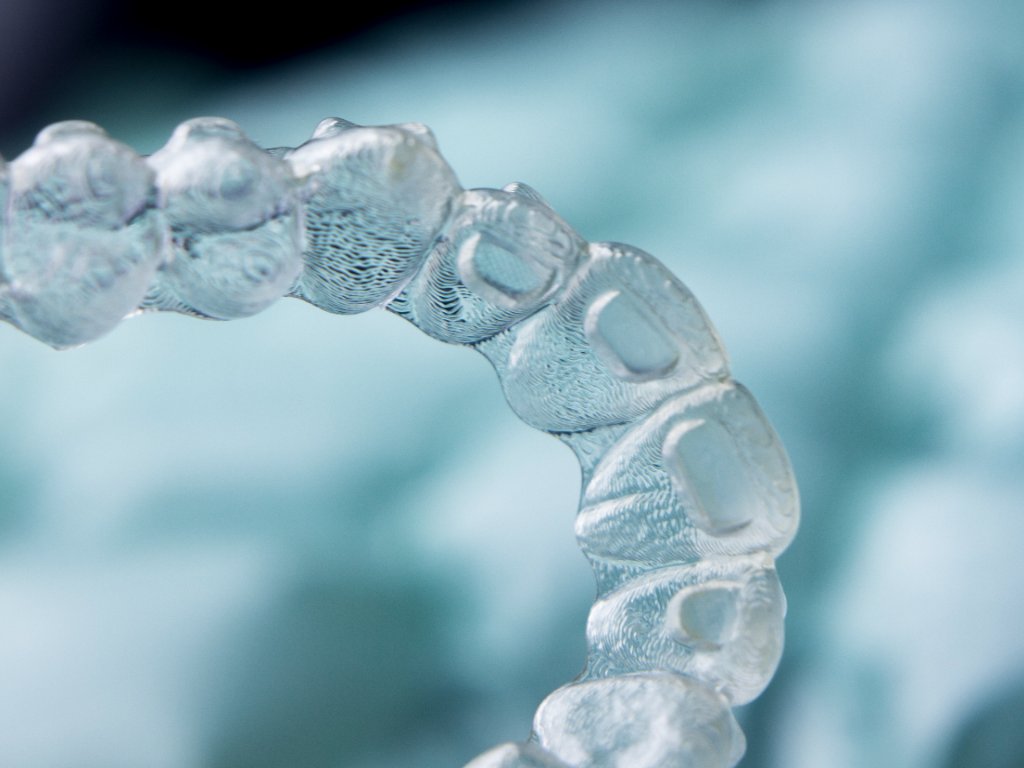 What are the Top Differences Between DIY mailorder systems and